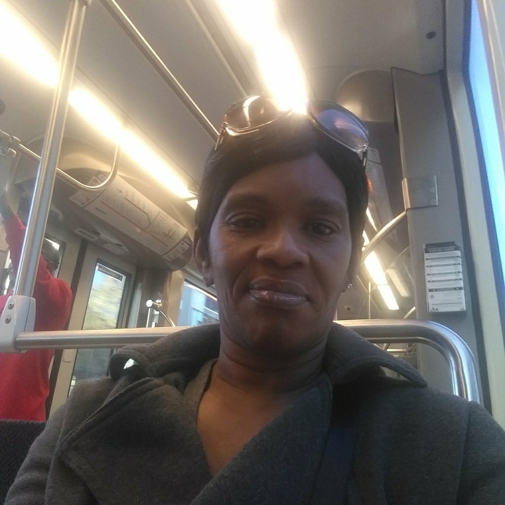 Meet your Posher, Latisha